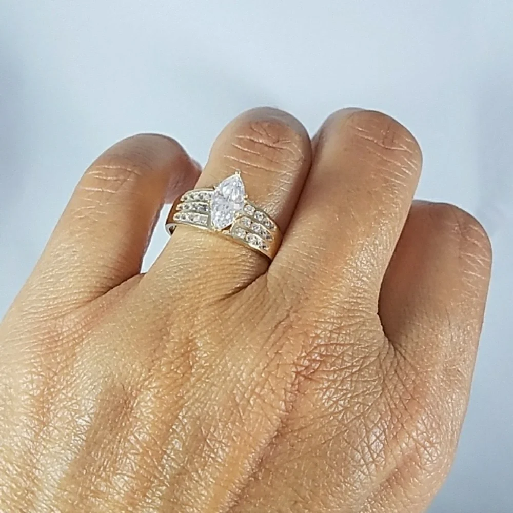14k Solid Yellow Gold 2ct Engagement Ring